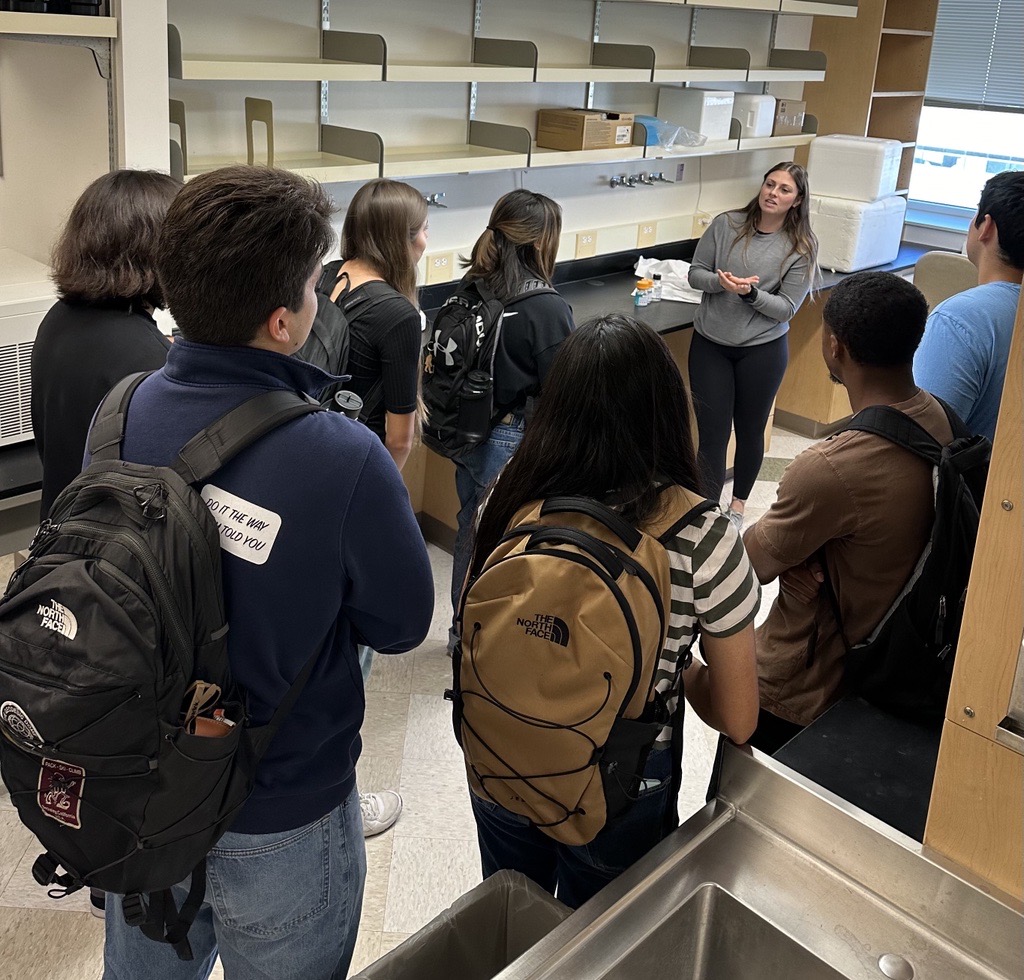 GSRM scholars and mentors in lab