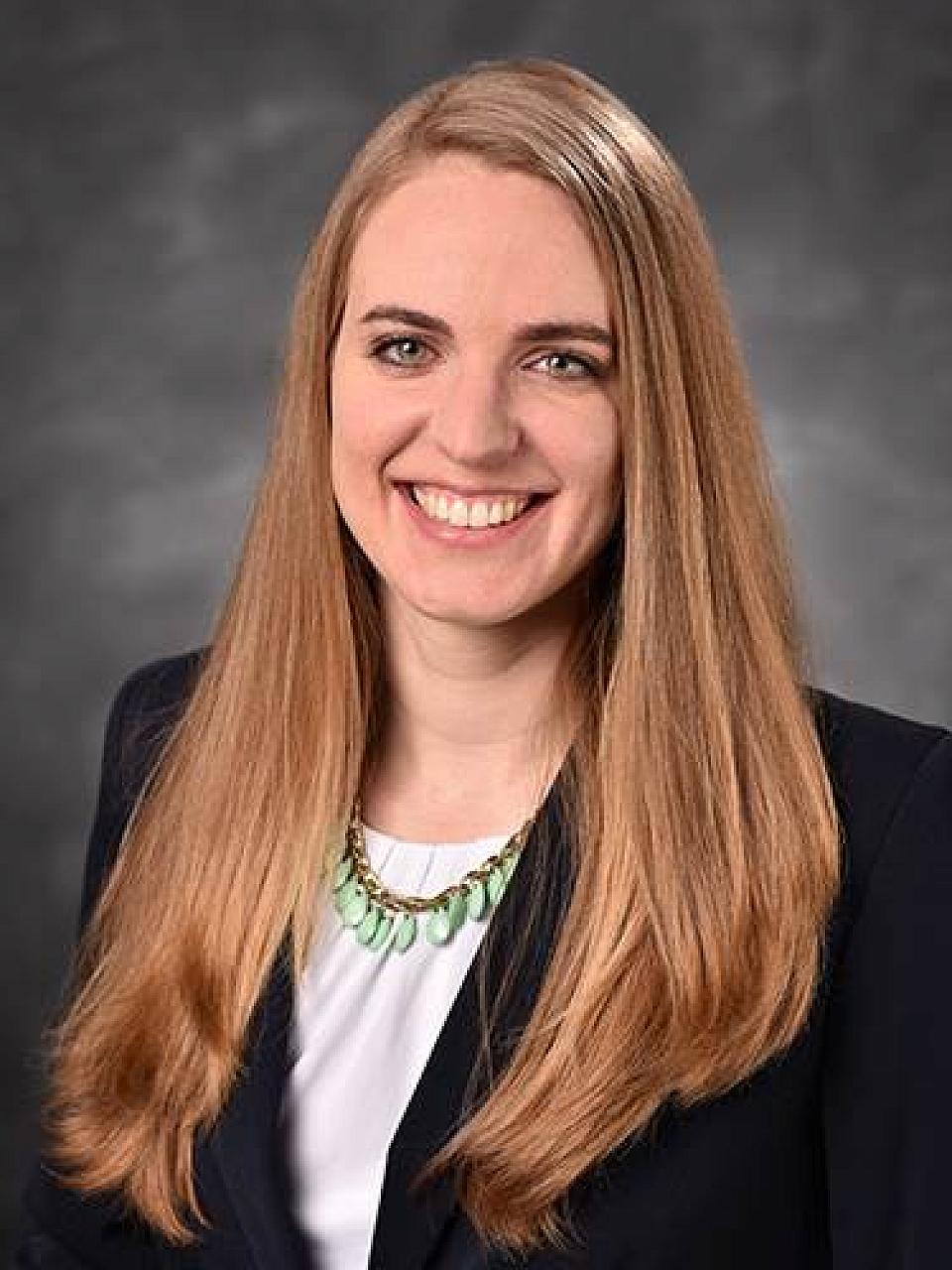 Sara Dryden MD portrait