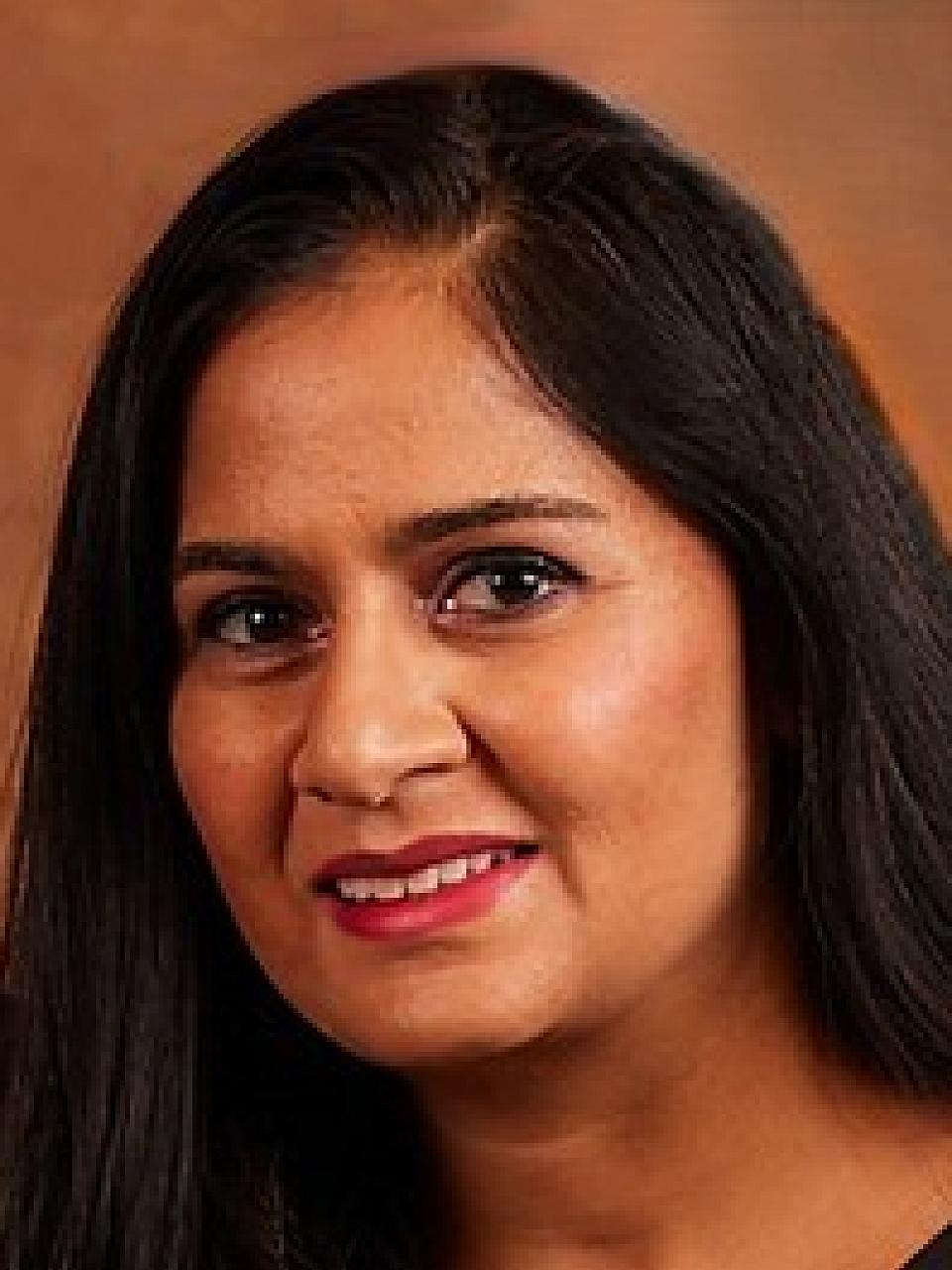Hina Yazdani