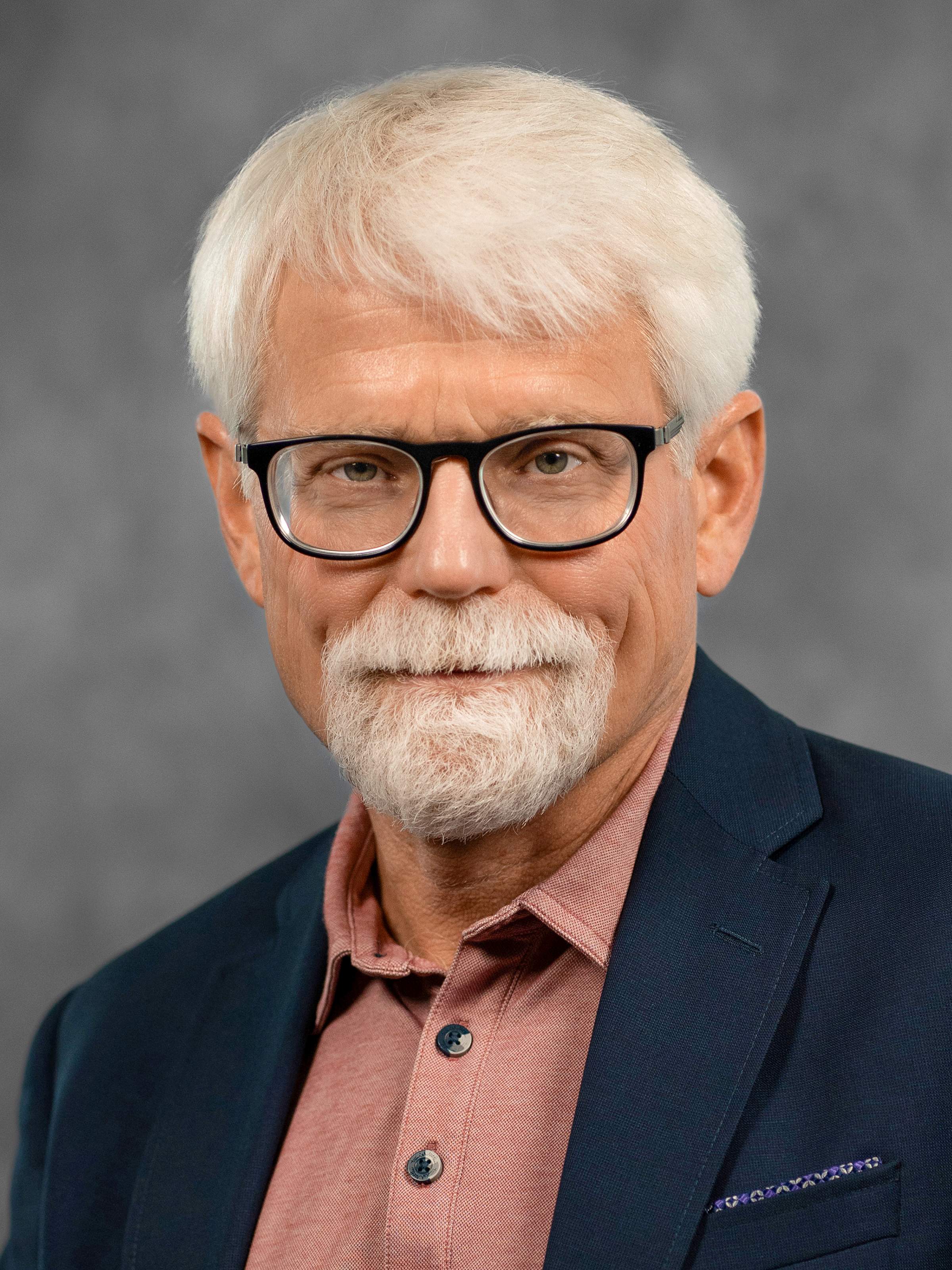 Raoul Nelson, MD, PhD portrait